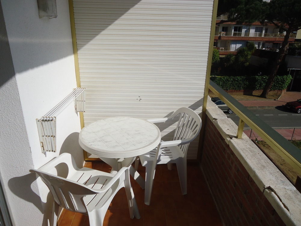 Apartamentos Antillas Fenals Lloret de Mar Exterior foto